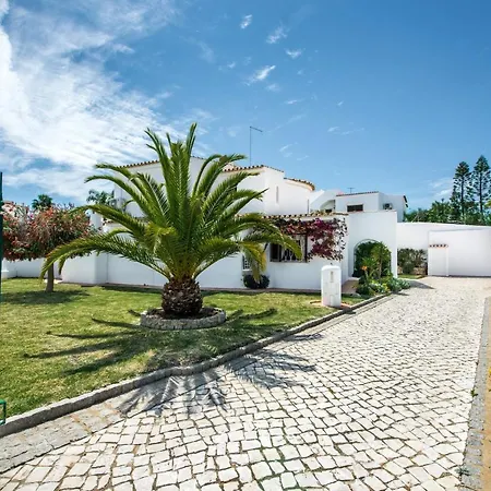 Amizade By Algarve Holidays Βίλα Αλμπουφέιρα