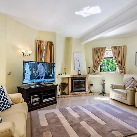 Amizade By Algarve Holidays Villa